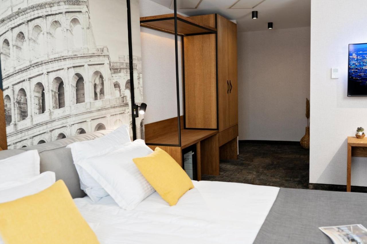 Mm Boutique Hotel Burgas ภายนอก รูปภาพ