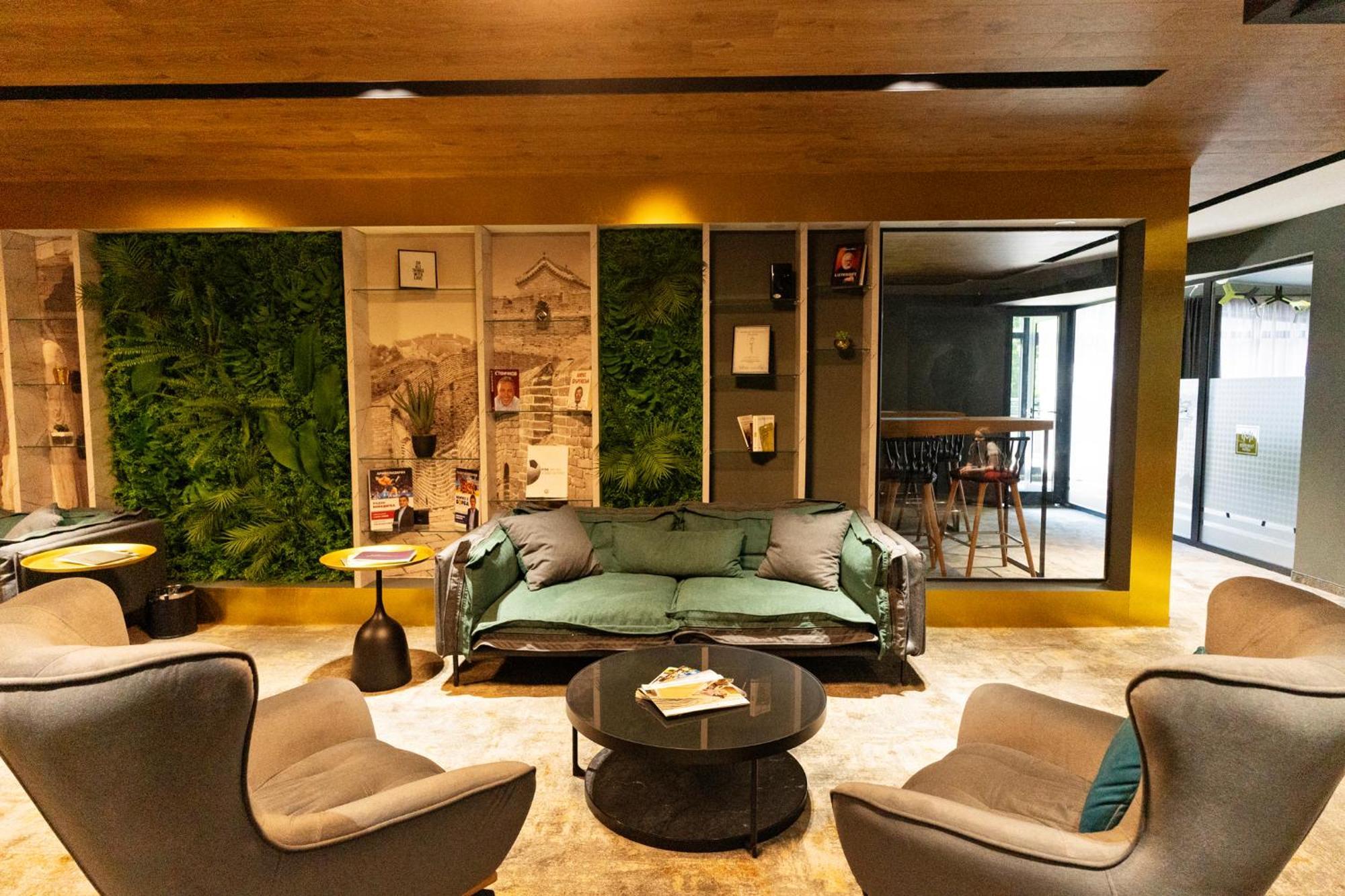 Mm Boutique Hotel Burgas ภายนอก รูปภาพ