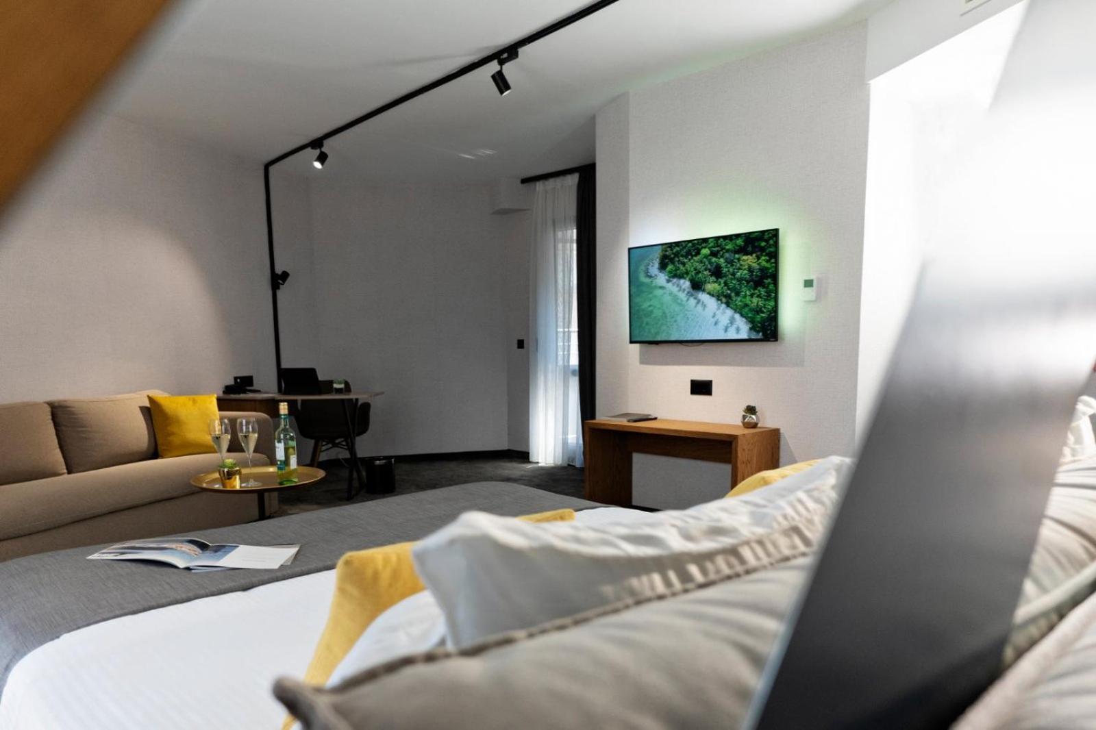 Mm Boutique Hotel Burgas ภายนอก รูปภาพ