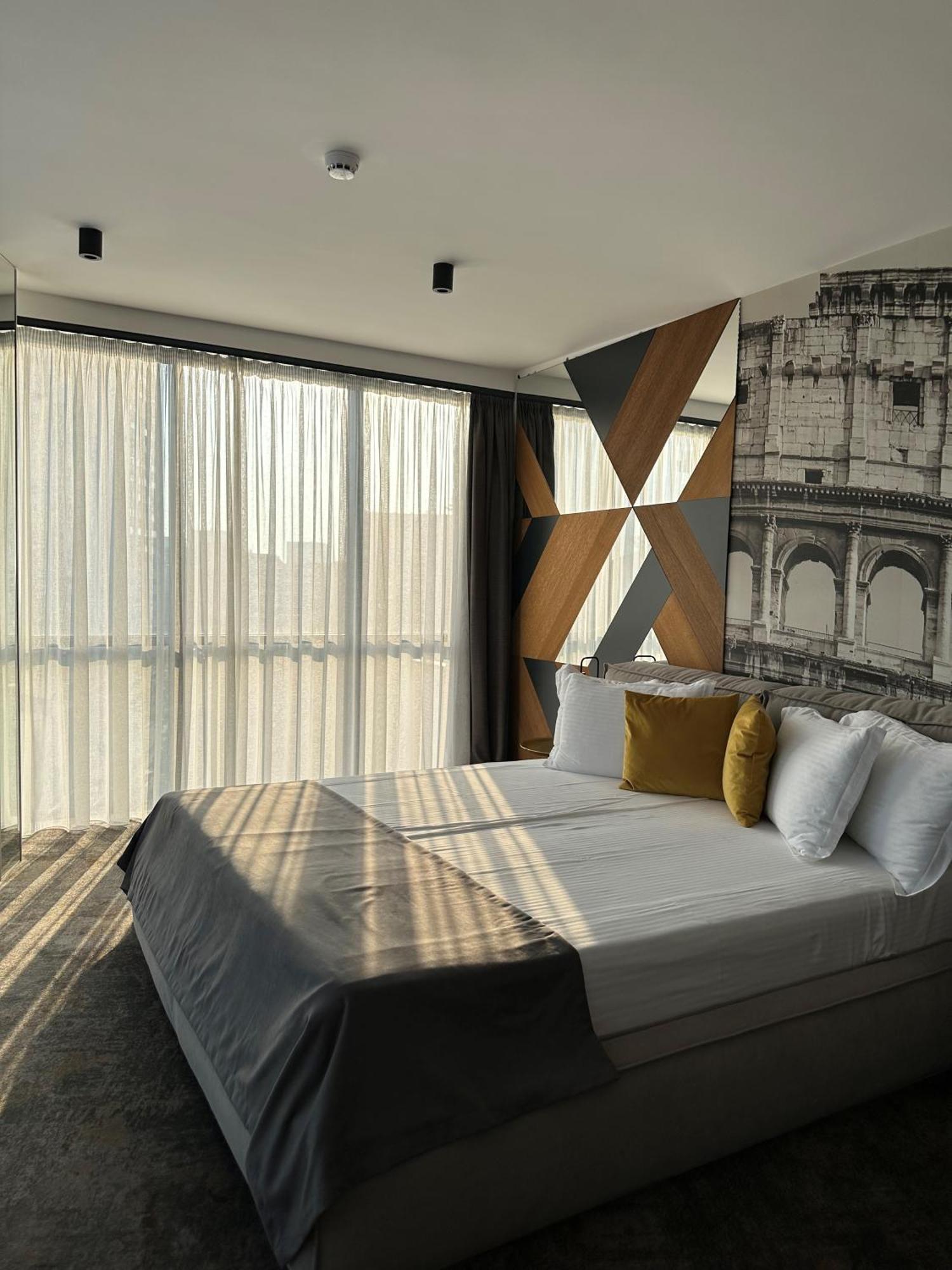 Mm Boutique Hotel Burgas ภายนอก รูปภาพ